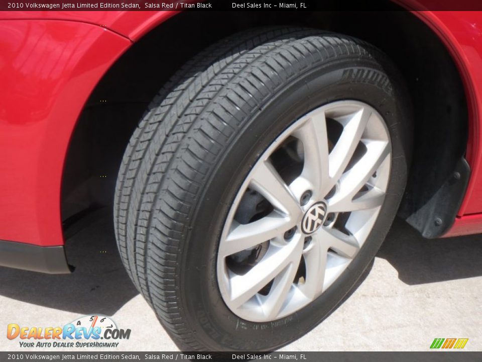 2010 Volkswagen Jetta Limited Edition Sedan Salsa Red / Titan Black Photo #13