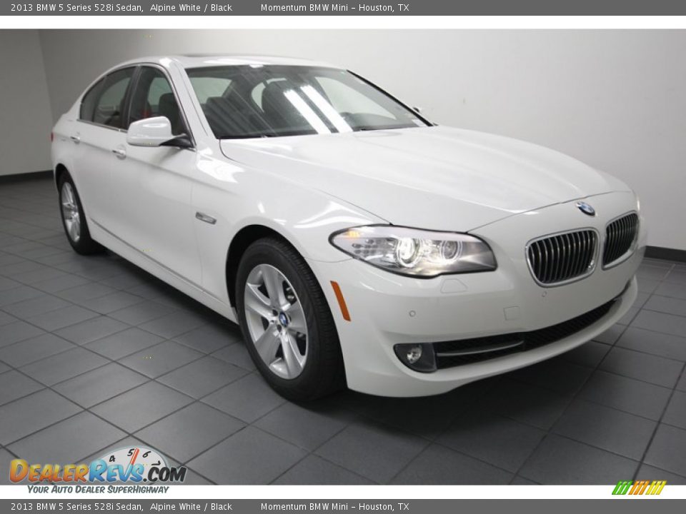 2013 BMW 5 Series 528i Sedan Alpine White / Black Photo #1