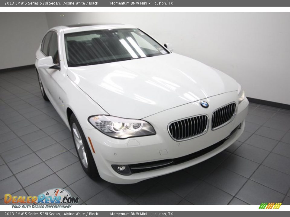 2013 BMW 5 Series 528i Sedan Alpine White / Black Photo #5