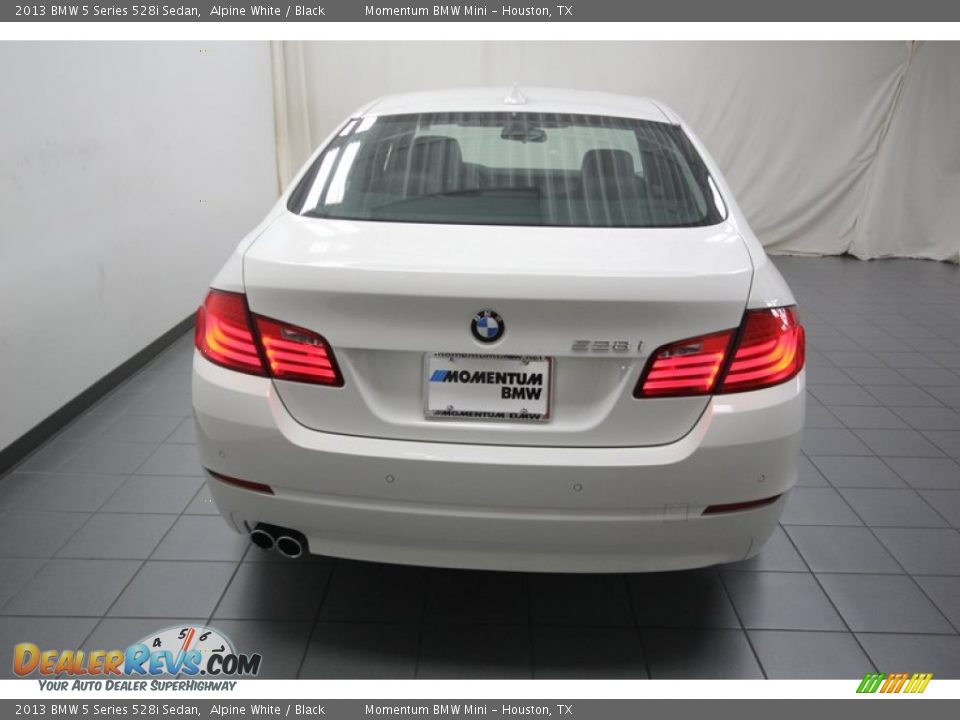 2013 BMW 5 Series 528i Sedan Alpine White / Black Photo #10