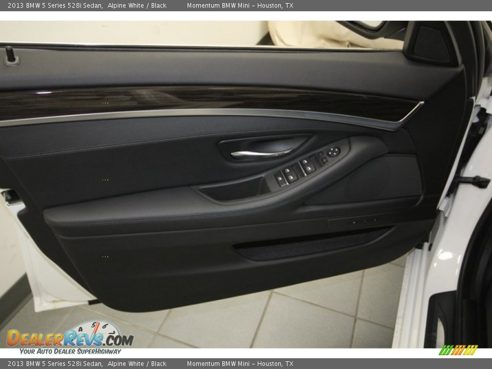 2013 BMW 5 Series 528i Sedan Alpine White / Black Photo #13