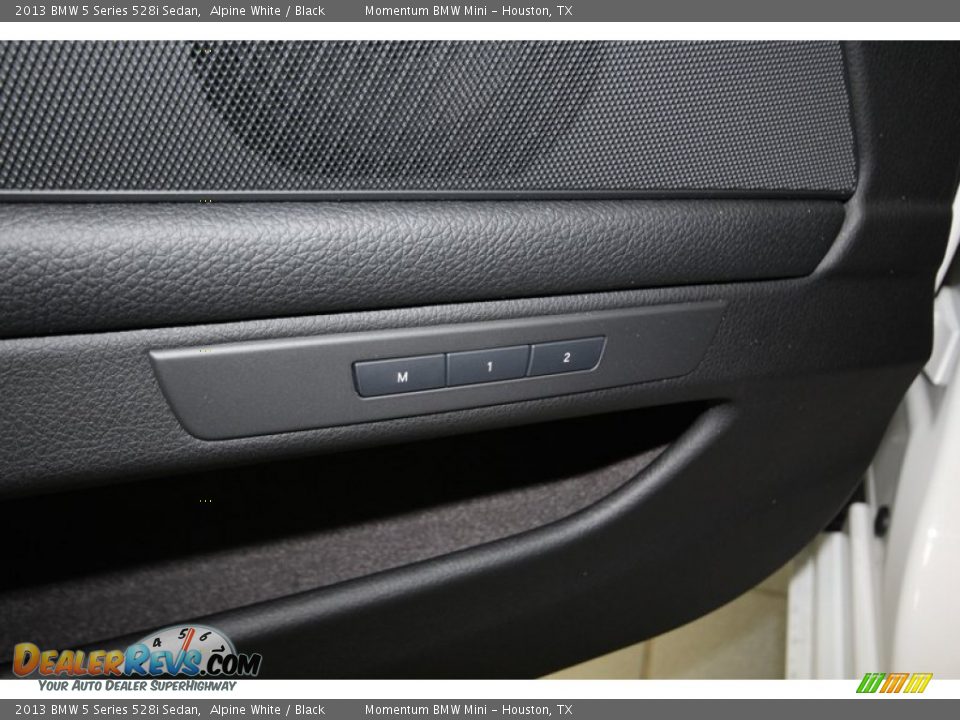 2013 BMW 5 Series 528i Sedan Alpine White / Black Photo #15