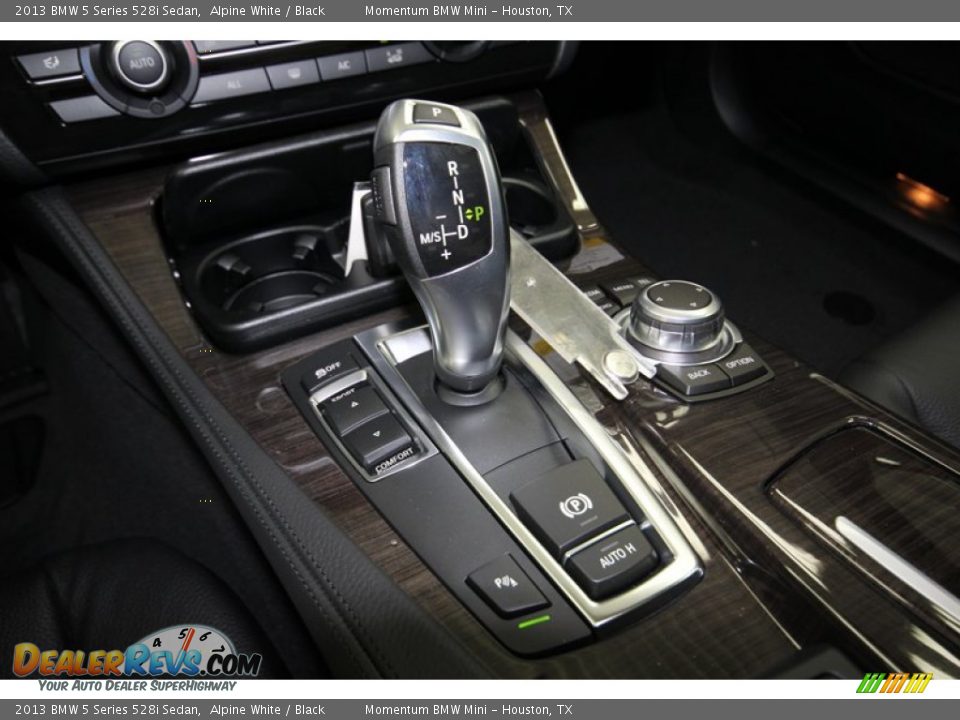 2013 BMW 5 Series 528i Sedan Alpine White / Black Photo #20