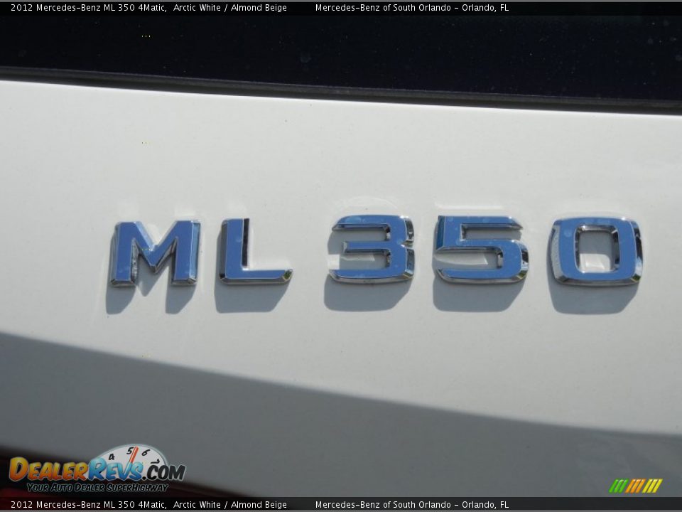 2012 Mercedes-Benz ML 350 4Matic Arctic White / Almond Beige Photo #9