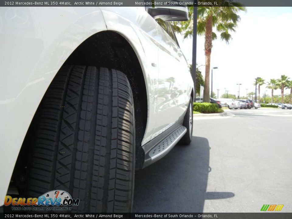 2012 Mercedes-Benz ML 350 4Matic Arctic White / Almond Beige Photo #11