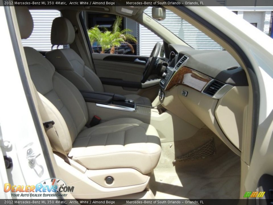 2012 Mercedes-Benz ML 350 4Matic Arctic White / Almond Beige Photo #18