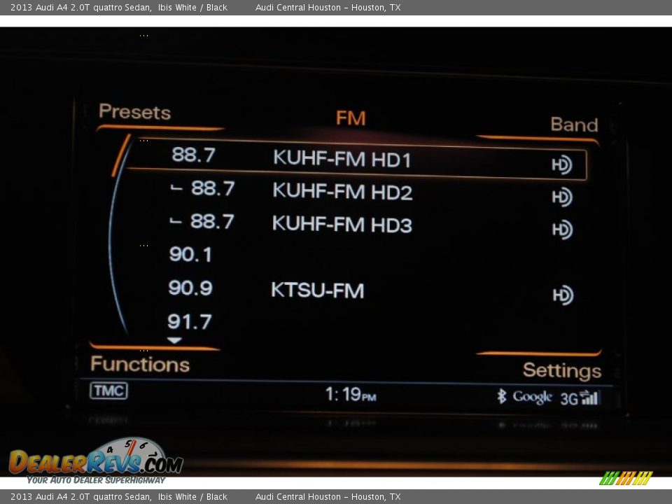 2013 Audi A4 2.0T quattro Sedan Ibis White / Black Photo #21