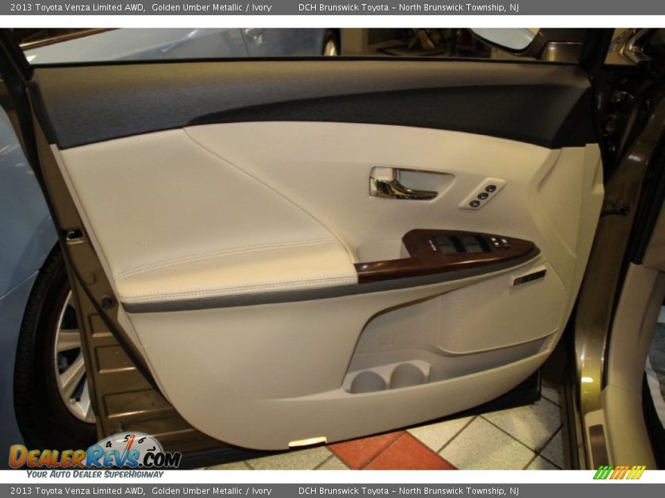 2013 Toyota Venza Limited AWD Golden Umber Metallic / Ivory Photo #5