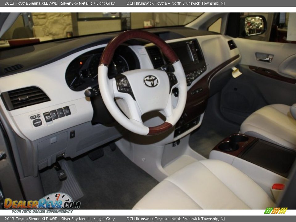 2013 Toyota Sienna XLE AWD Silver Sky Metallic / Light Gray Photo #6