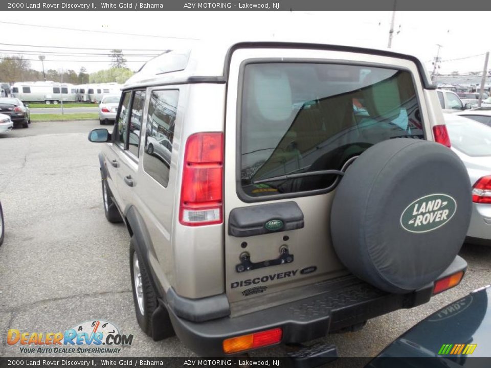 2000 Land Rover Discovery II White Gold / Bahama Photo #2