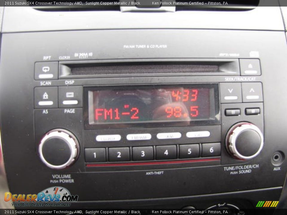 Audio System of 2011 Suzuki SX4 Crossover Technology AWD Photo #30