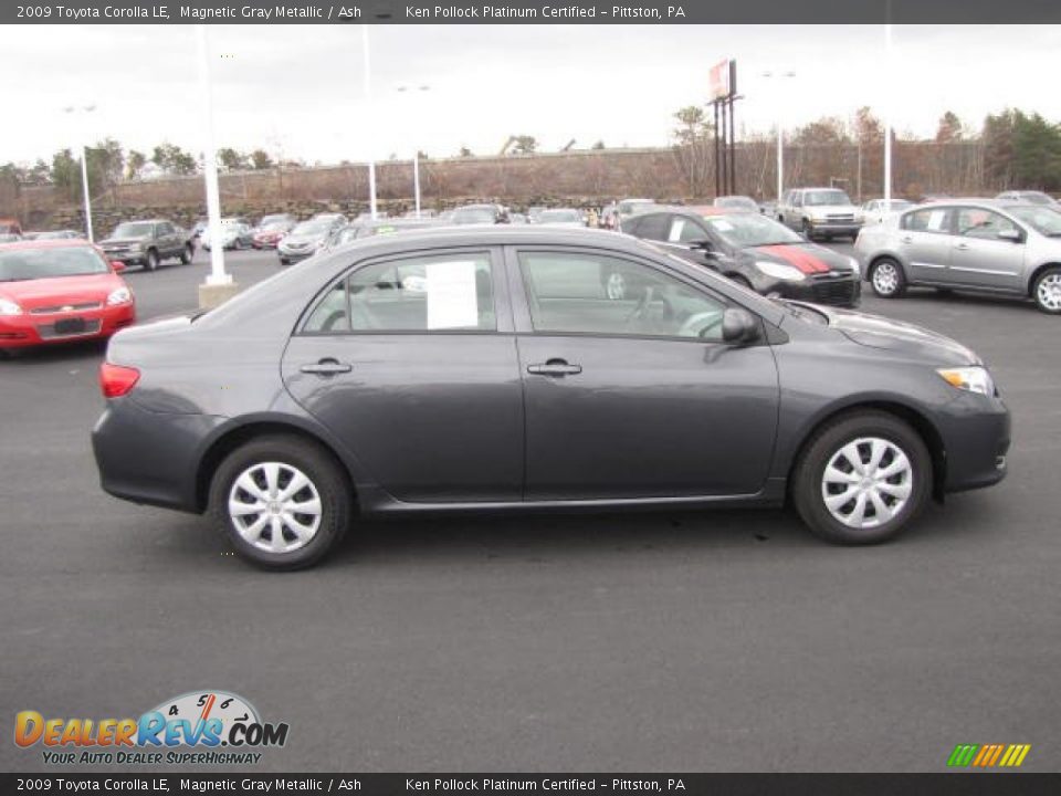 2009 Toyota Corolla LE Magnetic Gray Metallic / Ash Photo #4