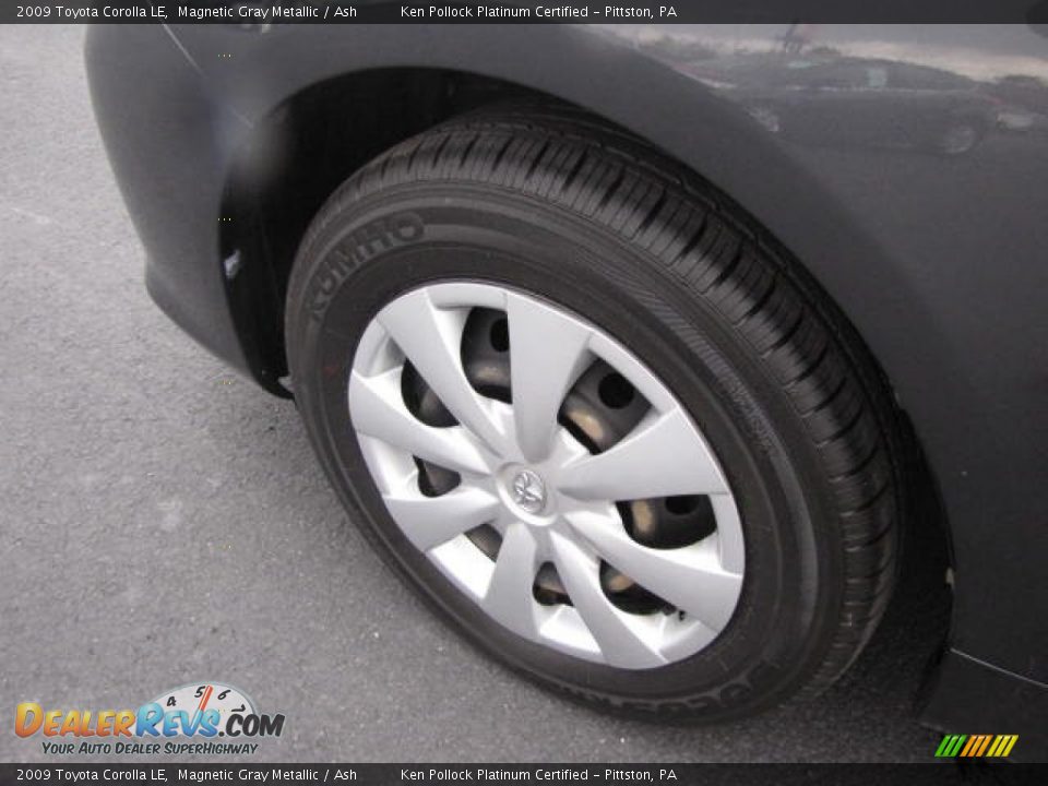 2009 Toyota Corolla LE Magnetic Gray Metallic / Ash Photo #13