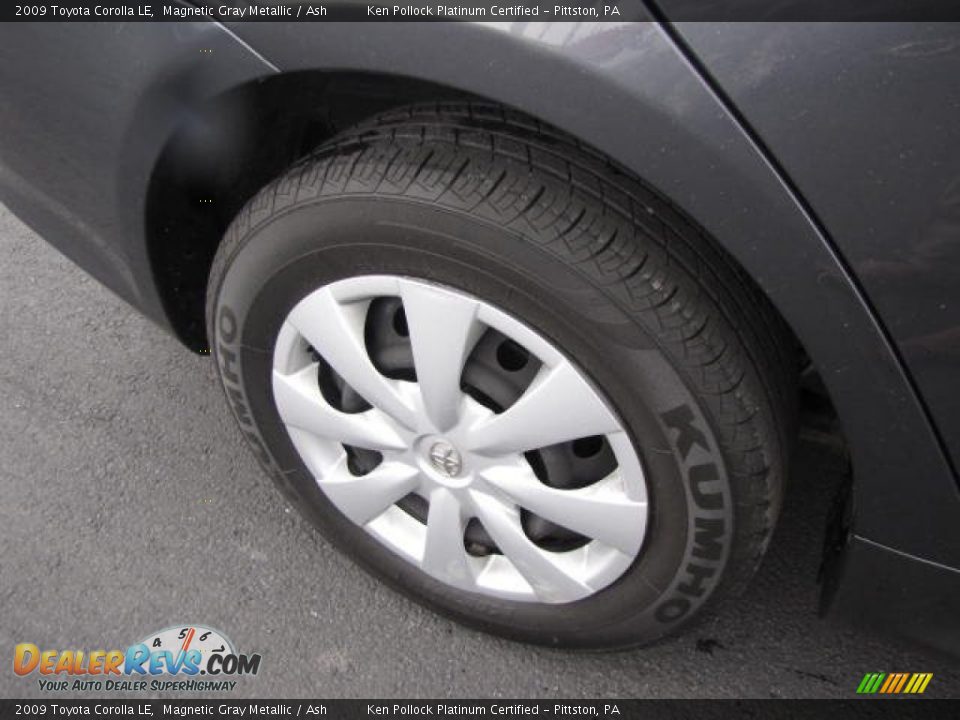 2009 Toyota Corolla LE Magnetic Gray Metallic / Ash Photo #15
