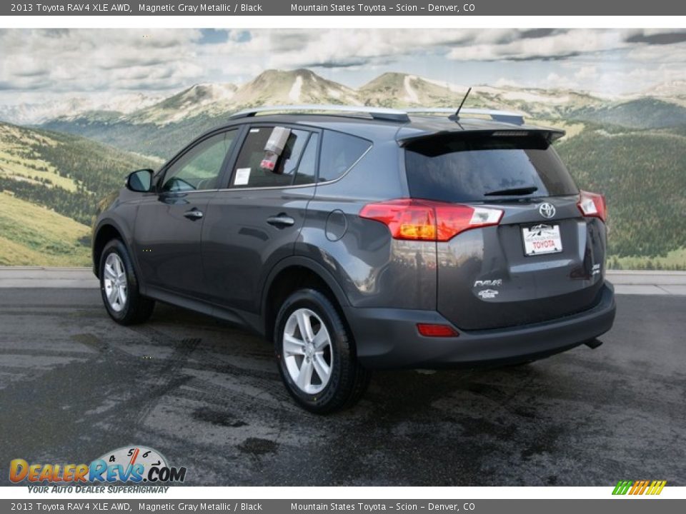 2013 Toyota RAV4 XLE AWD Magnetic Gray Metallic / Black Photo #2