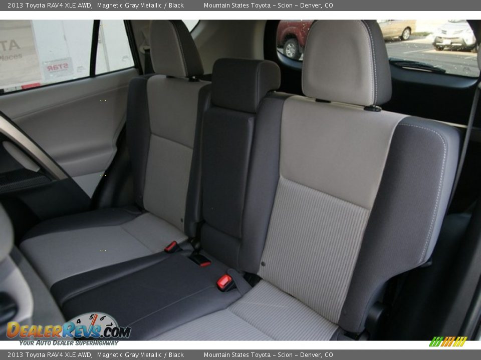 2013 Toyota RAV4 XLE AWD Magnetic Gray Metallic / Black Photo #7