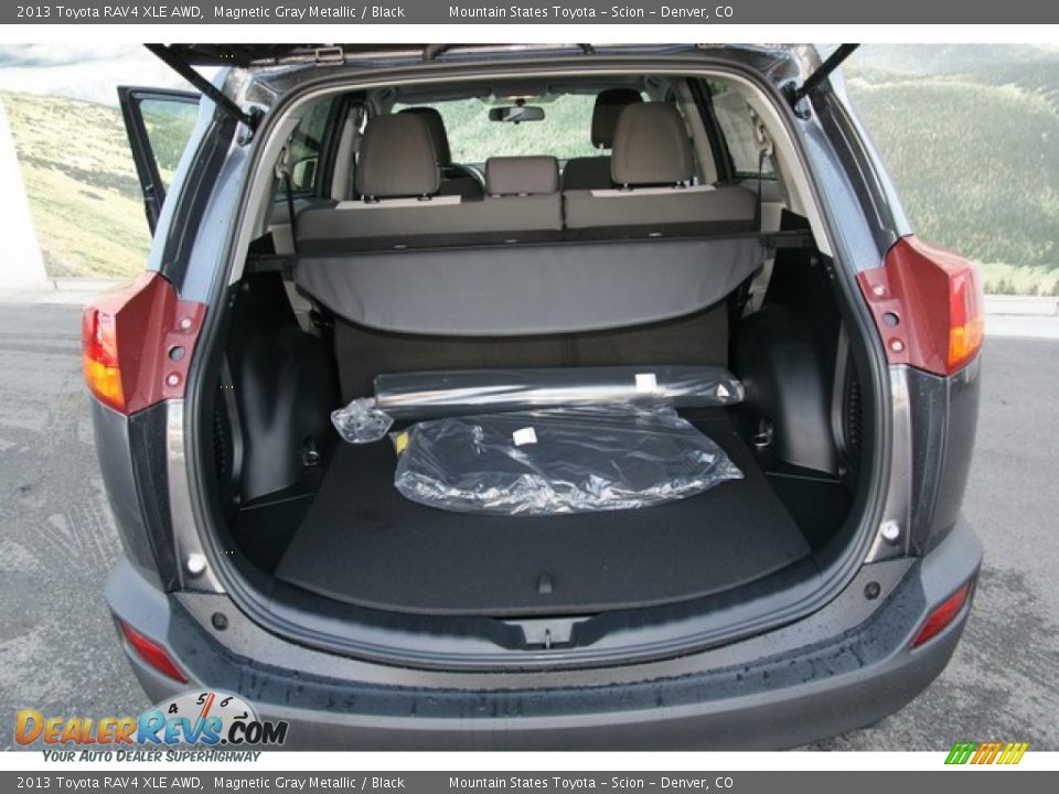 2013 Toyota RAV4 XLE AWD Magnetic Gray Metallic / Black Photo #8