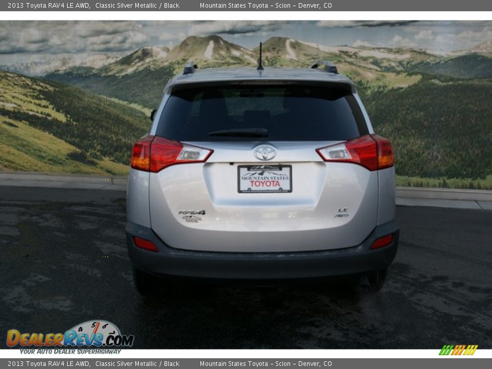 2013 Toyota RAV4 LE AWD Classic Silver Metallic / Black Photo #4