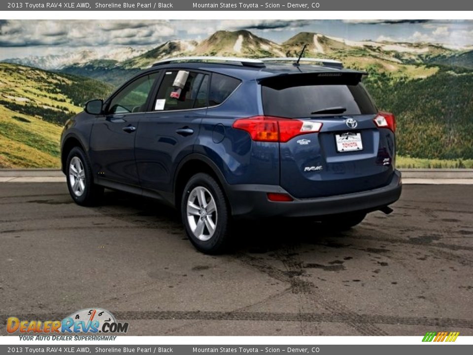 2013 Toyota RAV4 XLE AWD Shoreline Blue Pearl / Black Photo #2