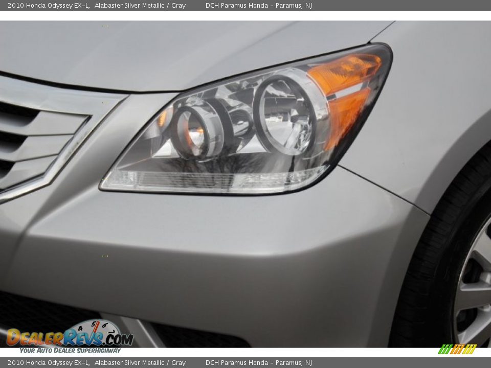 2010 Honda Odyssey EX-L Alabaster Silver Metallic / Gray Photo #26