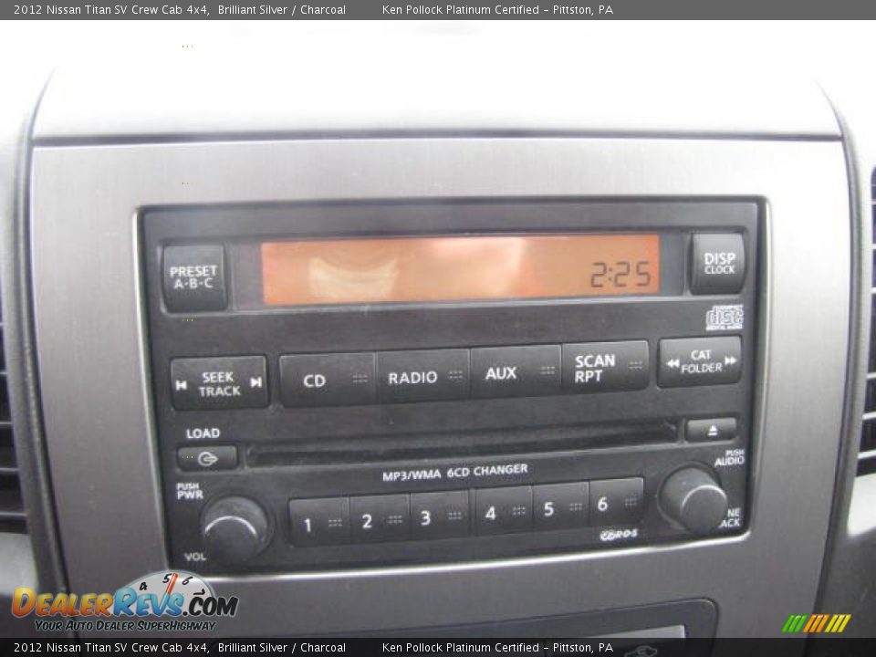 2012 Nissan Titan SV Crew Cab 4x4 Brilliant Silver / Charcoal Photo #30