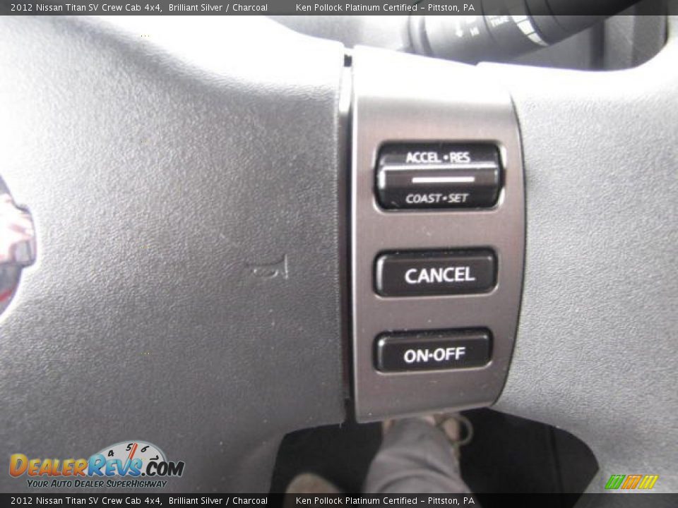 2012 Nissan Titan SV Crew Cab 4x4 Brilliant Silver / Charcoal Photo #35