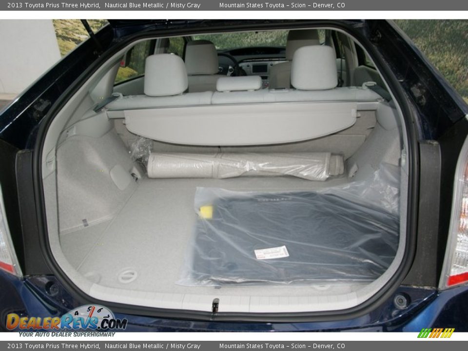 2013 Toyota Prius Three Hybrid Nautical Blue Metallic / Misty Gray Photo #8