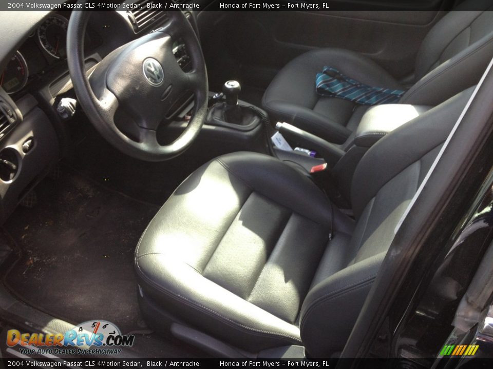 2004 Volkswagen Passat GLS 4Motion Sedan Black / Anthracite Photo #6