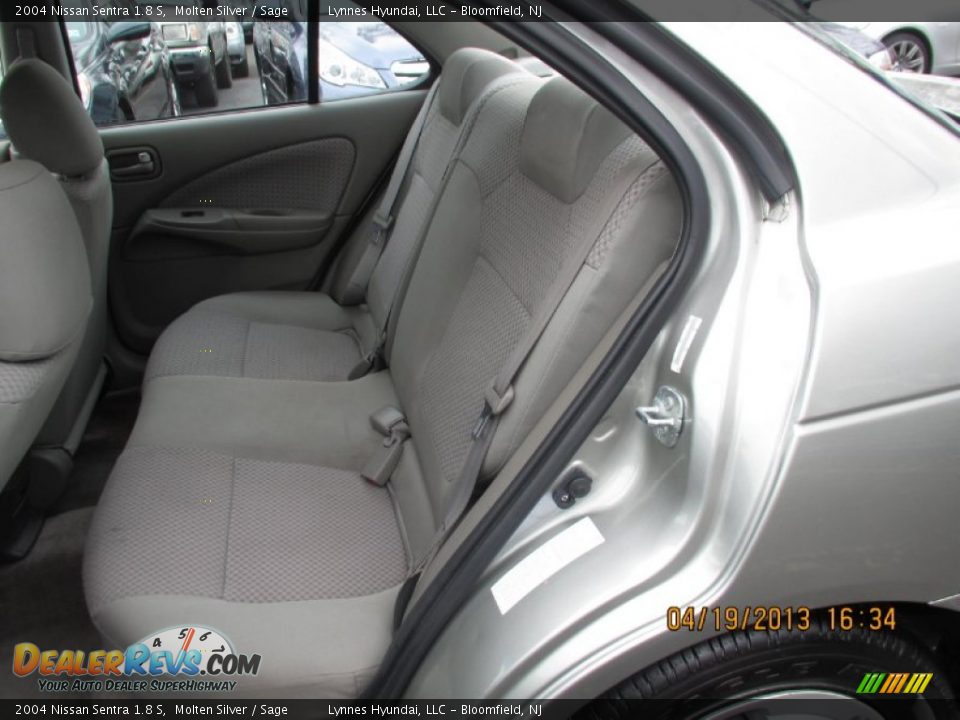 2004 Nissan Sentra 1.8 S Molten Silver / Sage Photo #8