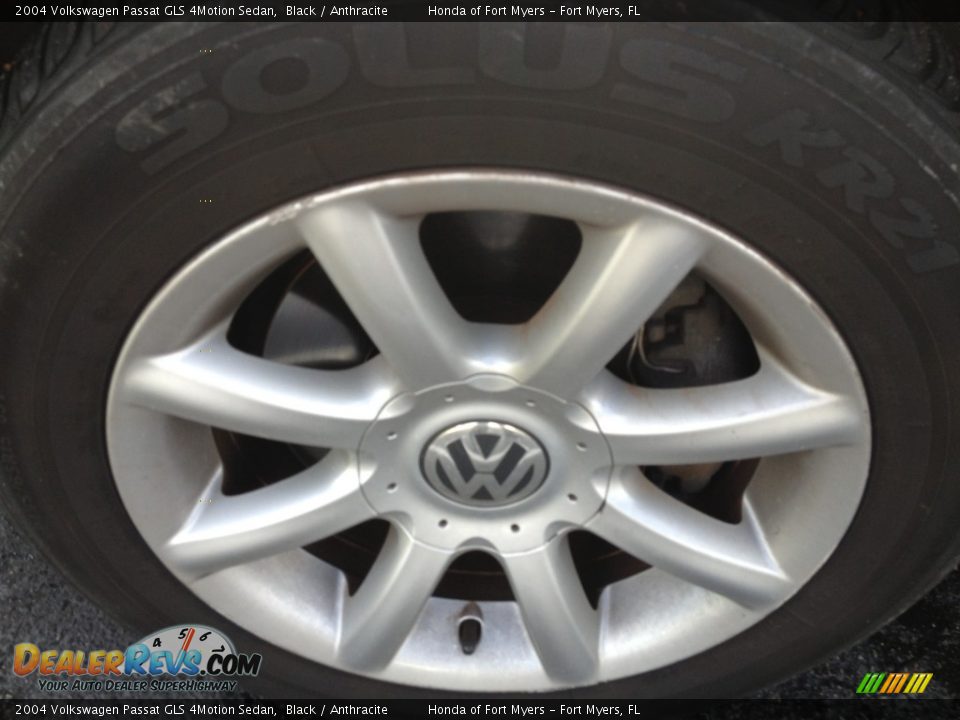 2004 Volkswagen Passat GLS 4Motion Sedan Black / Anthracite Photo #10