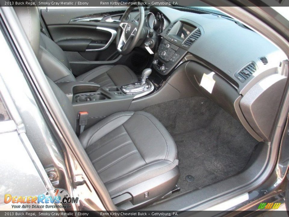 Ebony Interior - 2013 Buick Regal  Photo #6