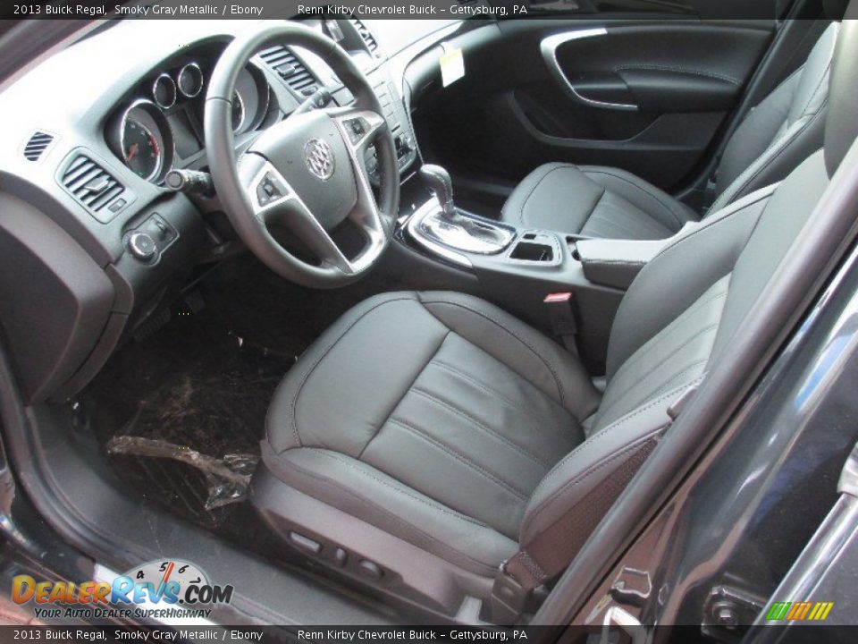 Ebony Interior - 2013 Buick Regal  Photo #18