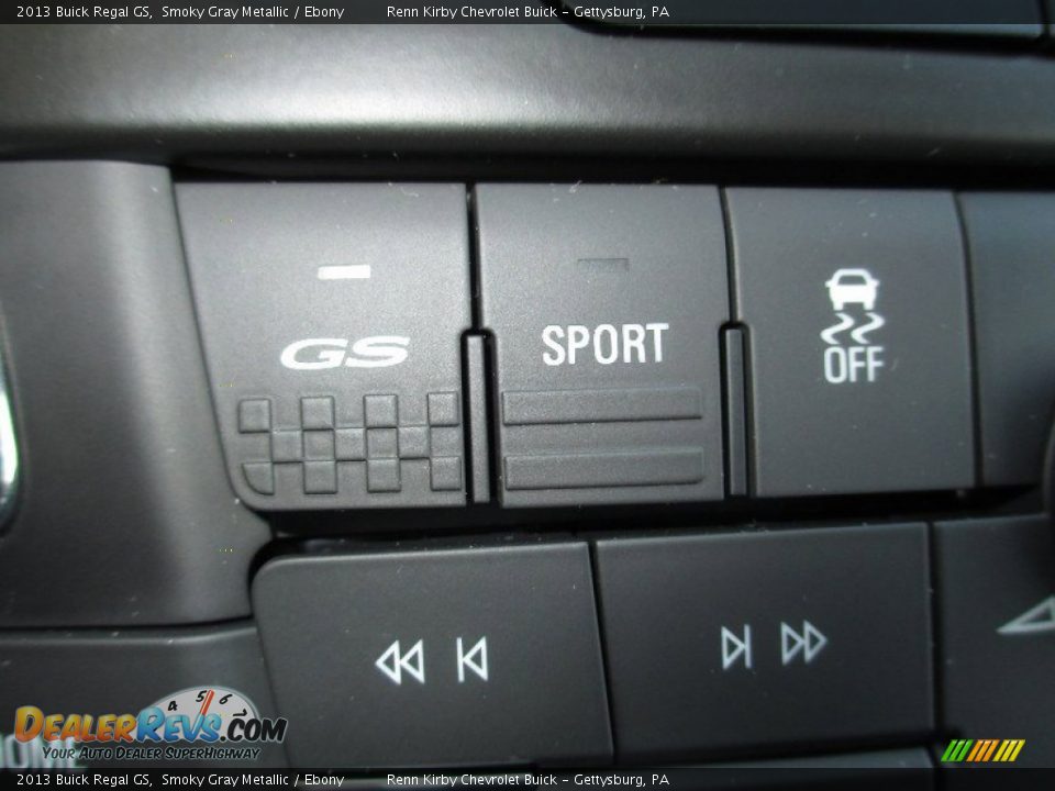 Controls of 2013 Buick Regal GS Photo #25