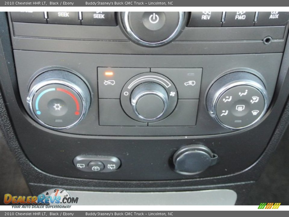2010 Chevrolet HHR LT Black / Ebony Photo #12
