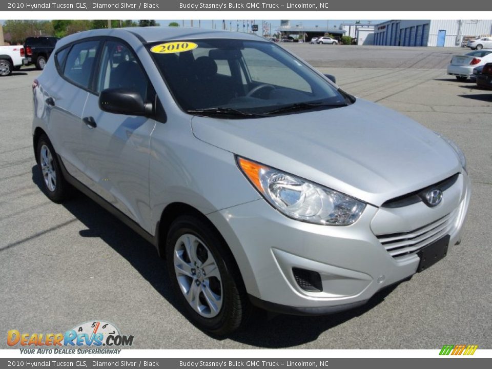 2010 Hyundai Tucson GLS Diamond Silver / Black Photo #2