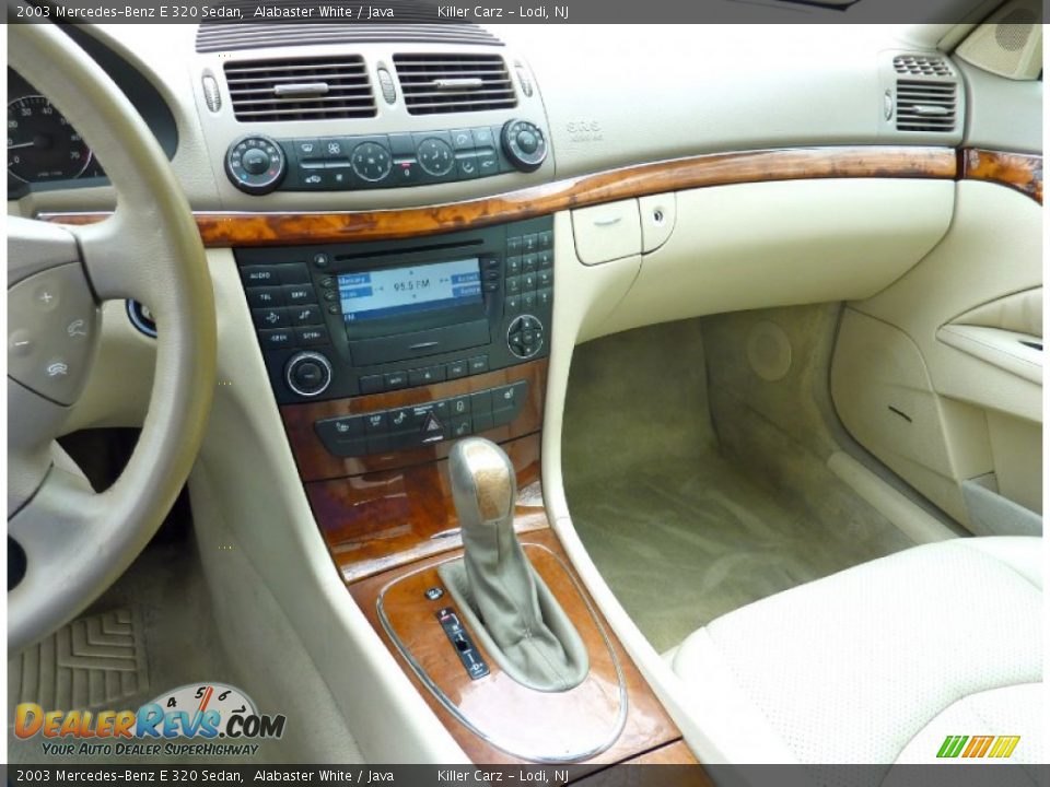 2003 Mercedes-Benz E 320 Sedan Alabaster White / Java Photo #21