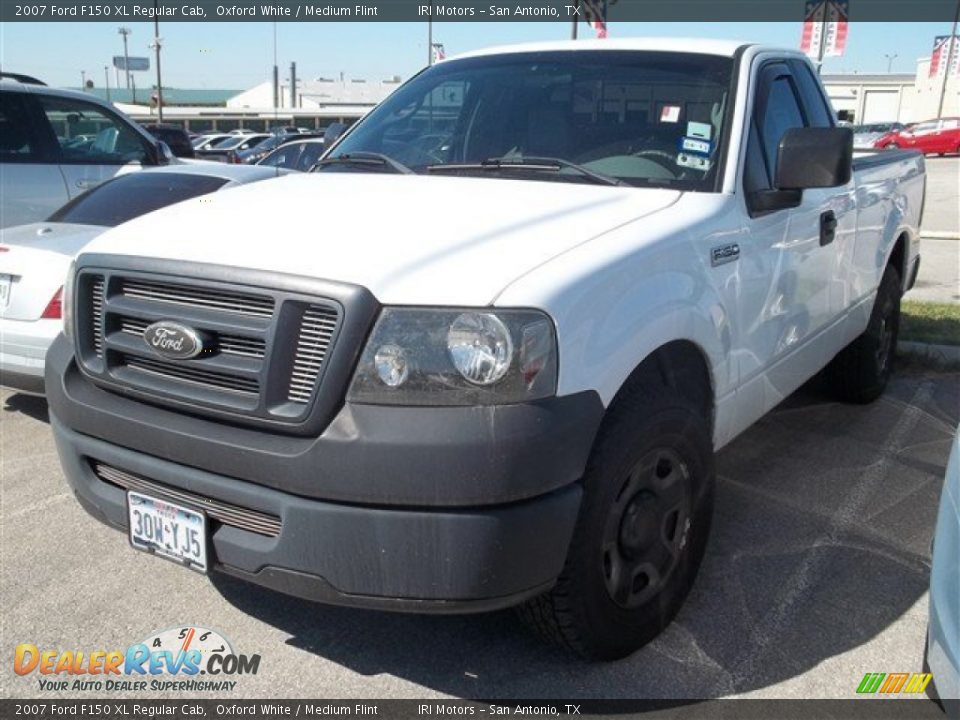 2007 Ford F150 XL Regular Cab Oxford White / Medium Flint Photo #1