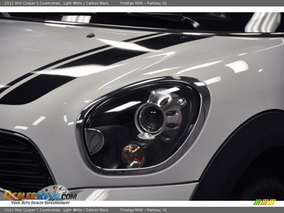 2012 Mini Cooper S Countryman Light White / Carbon Black Photo #2
