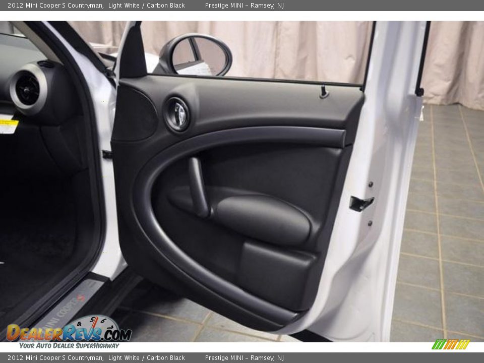 2012 Mini Cooper S Countryman Light White / Carbon Black Photo #8