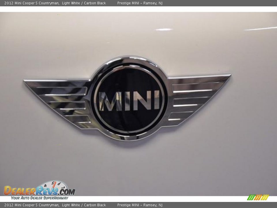 2012 Mini Cooper S Countryman Light White / Carbon Black Photo #16