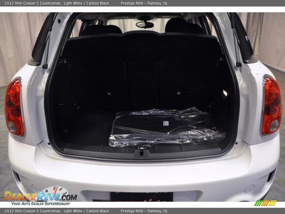 2012 Mini Cooper S Countryman Light White / Carbon Black Photo #18