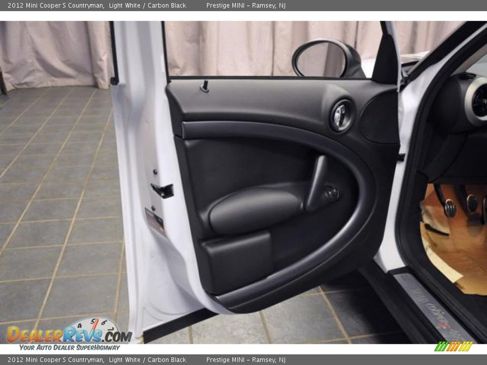 2012 Mini Cooper S Countryman Light White / Carbon Black Photo #23