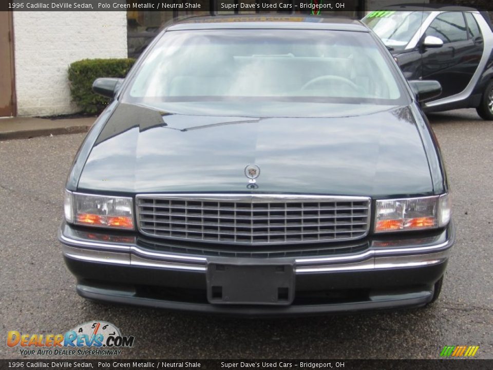 1996 Cadillac DeVille Sedan Polo Green Metallic / Neutral Shale Photo #11