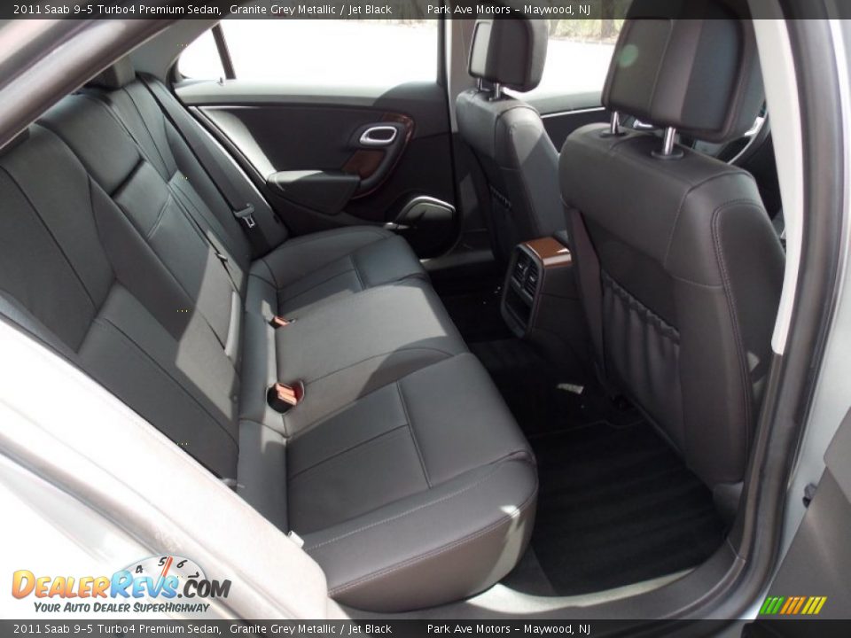 2011 Saab 9-5 Turbo4 Premium Sedan Granite Grey Metallic / Jet Black Photo #17