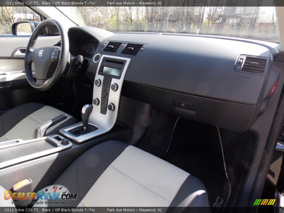 2011 Volvo C30 T5 Black / Off Black/Blonde T-Tec Photo #19