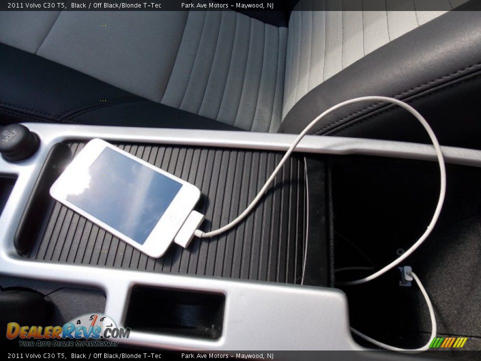 2011 Volvo C30 T5 Black / Off Black/Blonde T-Tec Photo #25