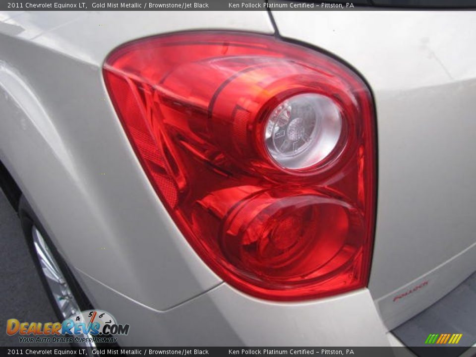 2011 Chevrolet Equinox LT Gold Mist Metallic / Brownstone/Jet Black Photo #12