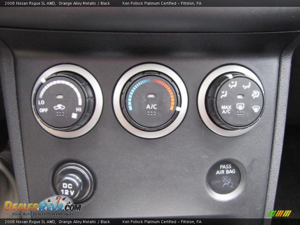 Controls of 2008 Nissan Rogue SL AWD Photo #31