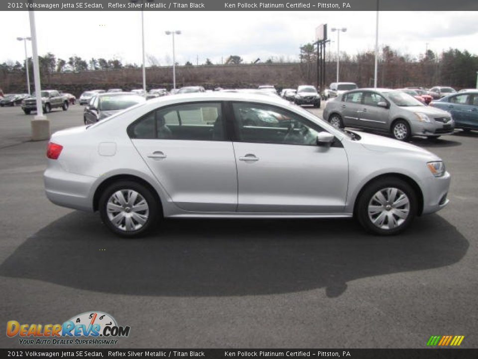 2012 Volkswagen Jetta SE Sedan Reflex Silver Metallic / Titan Black Photo #4