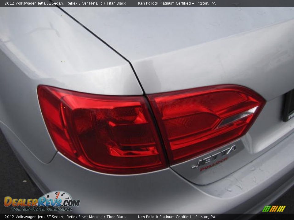 2012 Volkswagen Jetta SE Sedan Reflex Silver Metallic / Titan Black Photo #12